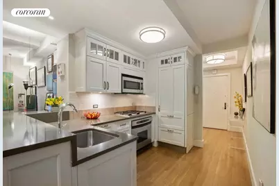 27 W 72nd Street #401, New York City, NY 10023 - Photo 2