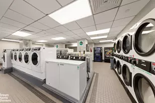 225 W 83rd St, New York City, NY 10024 - Photo 12