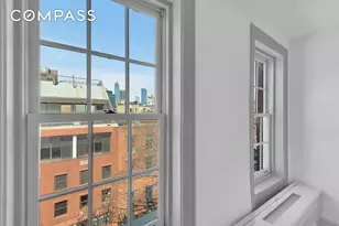 352 W 12th St, New York City, NY 10014 - Photo 4