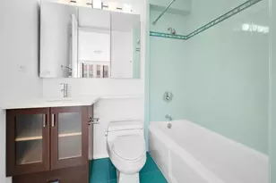 350 W 50th St, New York City, NY 10019 - Photo 6