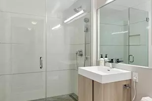 272 W 107th St, New York City, NY 10025 - Photo 10