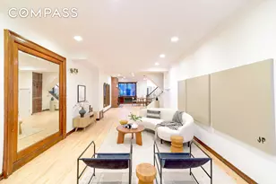 349 W 71st St, New York City, NY 10023 - Photo 2