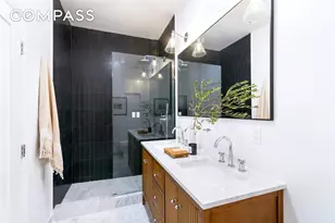 349 W 71st St, New York City, NY 10023 - Photo 16