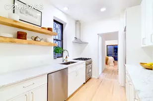 349 W 71st St, New York City, NY 10023 - Photo 6