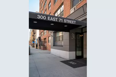 300 E 71st Street #12N, New York City, NY 10021 - Photo 10