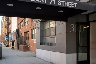 300 E 71st St, New York City, NY 10021 - Photo 10