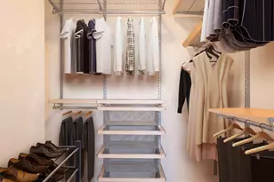 300 E 71st St, New York City, NY 10021 - Photo 6