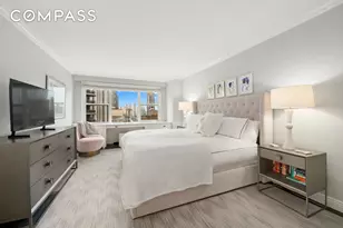 166 E 61st St, New York City, NY 10065 - Photo 6