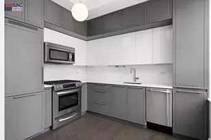 416 W 52nd St, New York City, NY 10019 - Photo 6