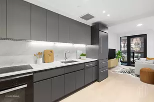 300 W 30th St, New York City, NY 10001 - Photo 2