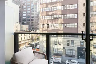 300 W 30th St, New York City, NY 10001 - Photo 4