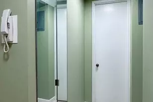 255 E 49th St, New York City, NY 10017 - Photo 6