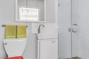 115 E 36th St, New York City, NY 10016 - Photo 8