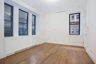 235 W 75th St, New York City, NY 10023 - Photo 4