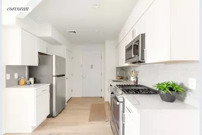 23-23 30th Road #4C, Astoria, NY 11102 - Photo 4