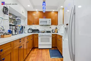 45 W 54th St, New York City, NY 10019 - Photo 4