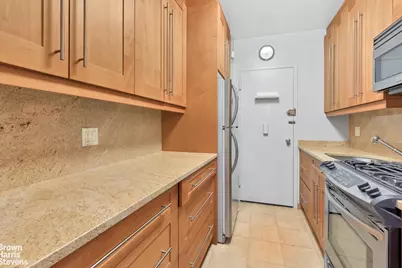 60 Sutton Place S #2NS, New York City, NY 10022 - Photo 2