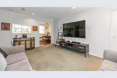 60-39 251st Street #UPPER, New York City, NY 11362 - Photo 4