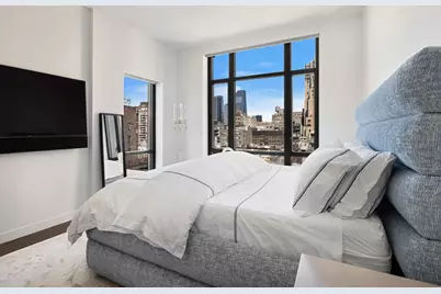 211 W 14th Street #10B, New York City, NY 10011 - Photo 4