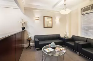 895 Park Ave, New York, NY 10075 - Photo 1