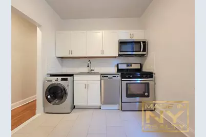 25-74 33rd Street #5J, New York City, NY 11102 - Photo 2