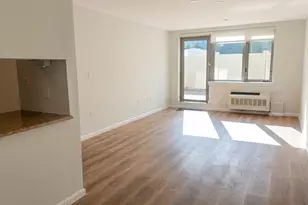33-30 61st St, New York City, NY 11377 - Photo 14