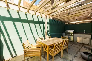 357 W 29th St, New York, NY 10001 - Photo 10