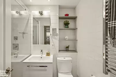 2166 Broadway #4E, New York City, NY 10024 - Photo 8