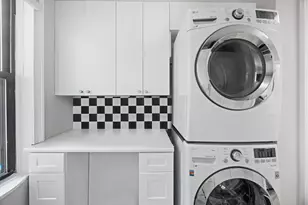 302 W 79th St, New York City, NY 10024 - Photo 10