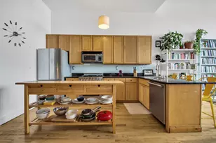 689 Myrtle Ave, New York City, NY 11205 - Photo 2