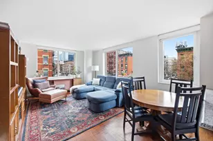 393 W 49th St, New York City, NY 10019 - Photo 2