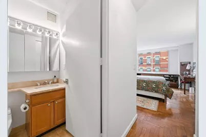 393 W 49th Street #2G, New York City, NY 10019 - Photo 10