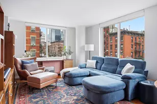 393 W 49th St, New York City, NY 10019 - Photo 4
