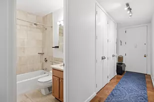393 W 49th St, New York City, NY 10019 - Photo 14