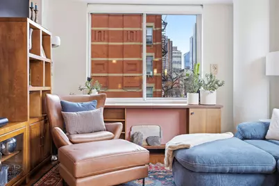 393 W 49th Street #2G, New York, NY 10019 - Photo 4