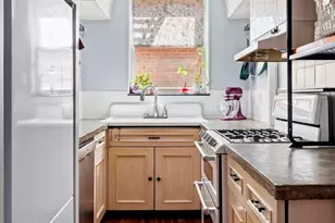 565 W 169th St, New York City, NY 10032 - Photo 4