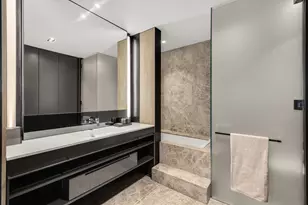 522 W 29th St, New York, NY 10001 - Photo 8