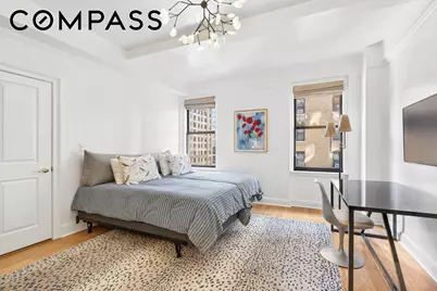243 W End Avenue #714, New York City, NY 10023 - Photo 2
