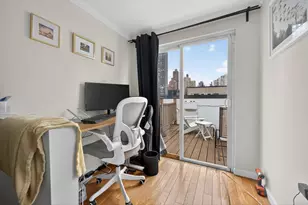 319 E 90th St, New York, NY 10128 - Photo 6