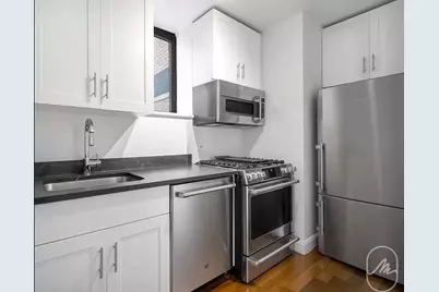 290 3rd Avenue #31A, New York City, NY 10010 - Photo 2