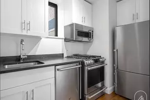 290 3rd Ave, New York City, NY 10010 - Photo 2