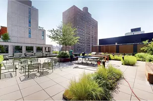202 Broome St, New York City, NY 10002 - Photo 14