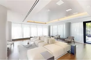 202 Broome St, New York City, NY 10002 - Photo 18