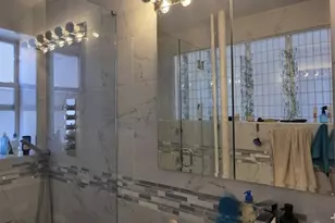 240 W 98th St, New York City, NY 10025 - Photo 4