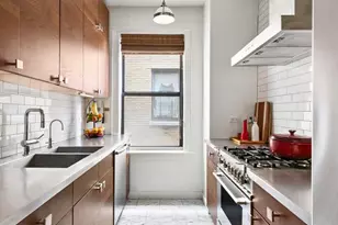 875 W 181st St, New York City, NY 10033 - Photo 2