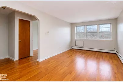 8418 Ave J, Brooklyn, NY 11236 - Photo 6