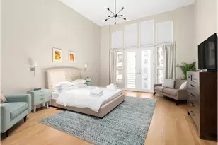 235 E 72nd St, New York City, NY 10021 - Photo 12