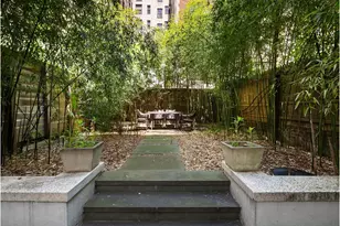 235 E 72nd St, New York City, NY 10021 - Photo 8