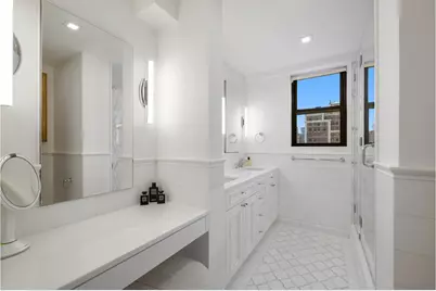 700 Park Avenue #11C, New York City, NY 10021 - Photo 10