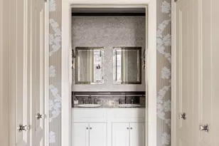 40 E 61st St, New York City, NY 10065 - Photo 8